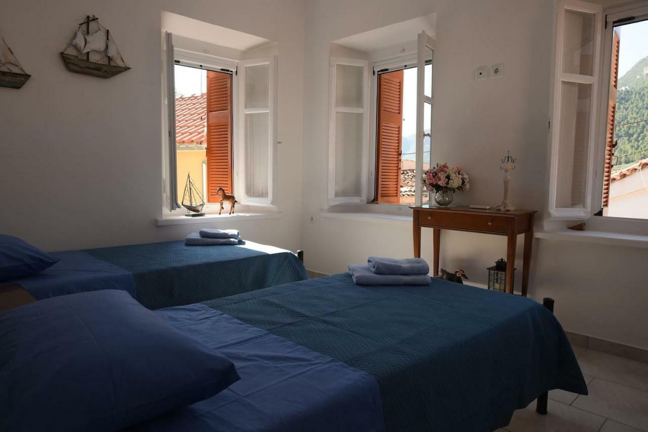 Karinia Home Leonídion Zewnętrze zdjęcie